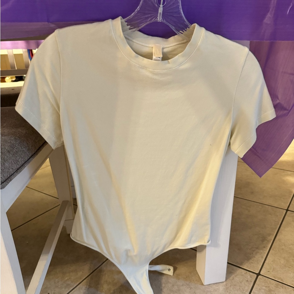 Skims Cotton Jersey T Shirt Bodysuit. Size L Never worn! Excellent condition
